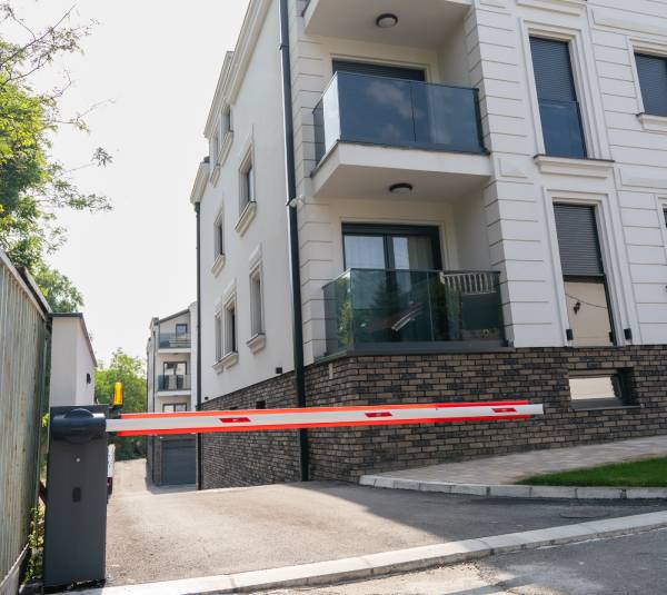 rampa-na-ulazu-u-dvoriste Automatska rampa